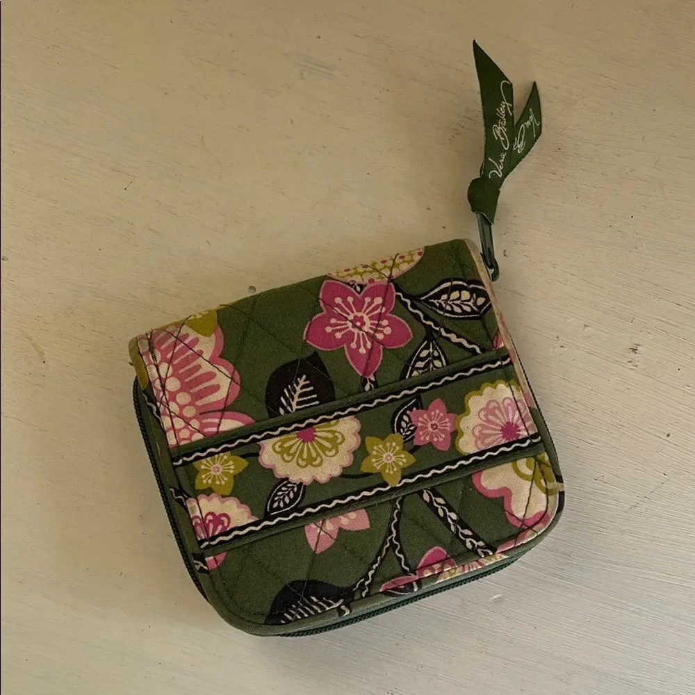 Vera Bradley Green Floral Women's Wallet